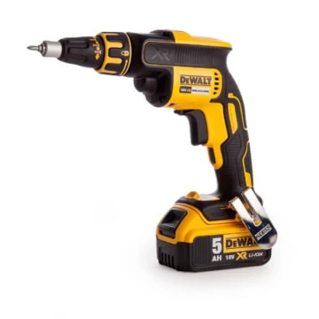 Шурупокрут акумуляторний DeWalt XR Li-Ion 18В акб 2х5А·год 30Нм 4400об/хв кейс ЗП 1.08кг (DCF620P2K)