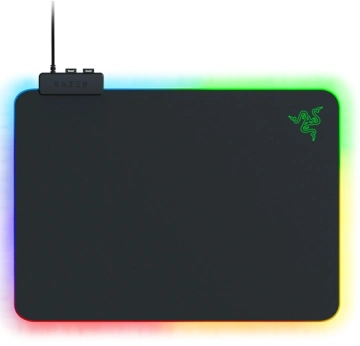 Ігрова поверхня Razer Firefly V2, RGB, M (355х255х3мм), чорний (RZ02-03020100-R3M1)